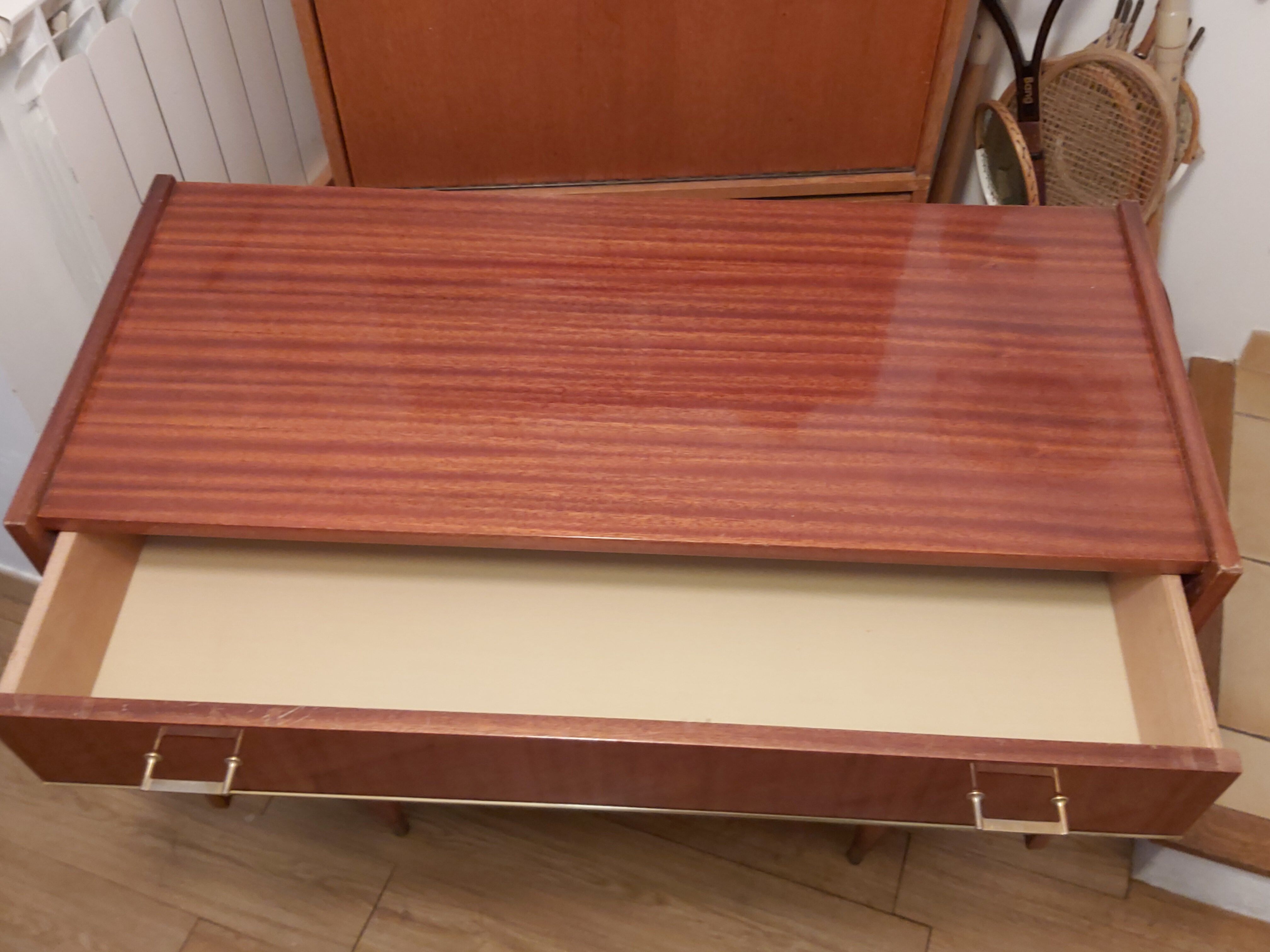 Vintage chest of drawers