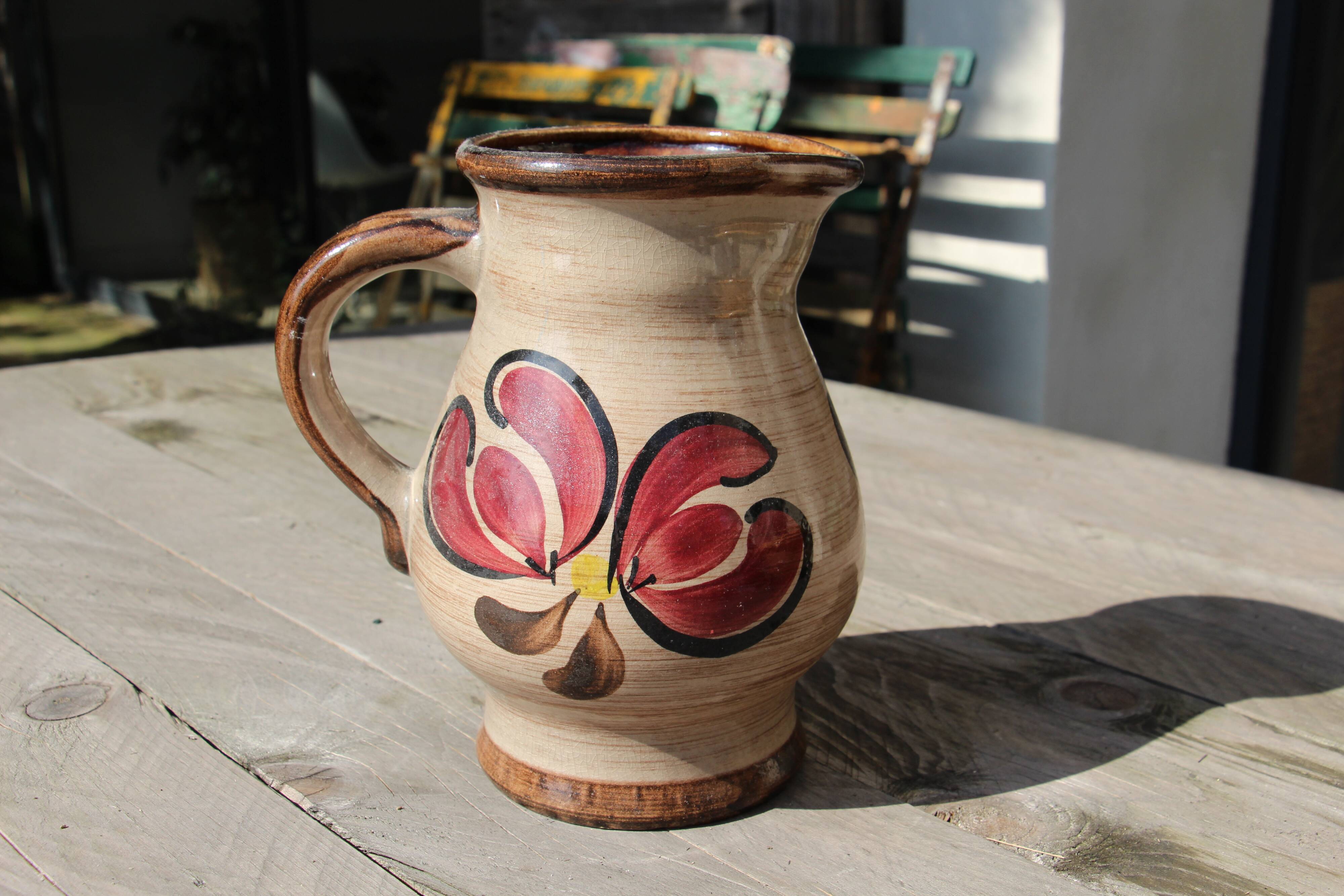 Pichet en céramique