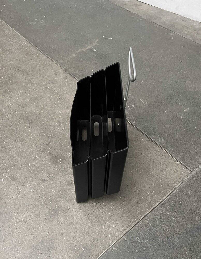 Postmodern Italian magazine rack by Andries & Hiroko Van Onck for Magis, 1980s.