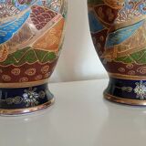 Satsuma - Pair of baluster vases - Porcelain - gilded enamel, painted - Japan