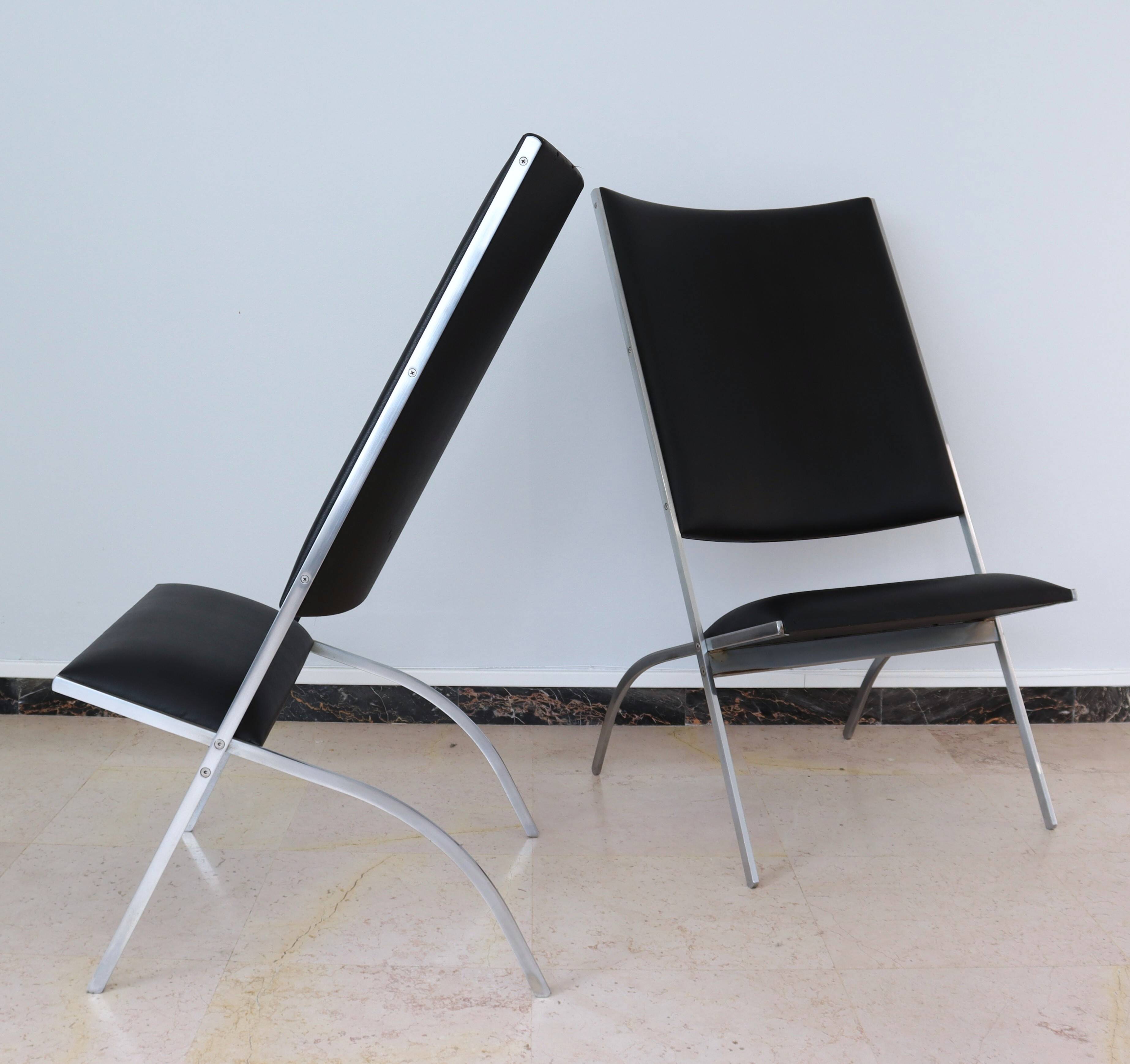 Pair of "Gabriella chairs" by Gio Ponti