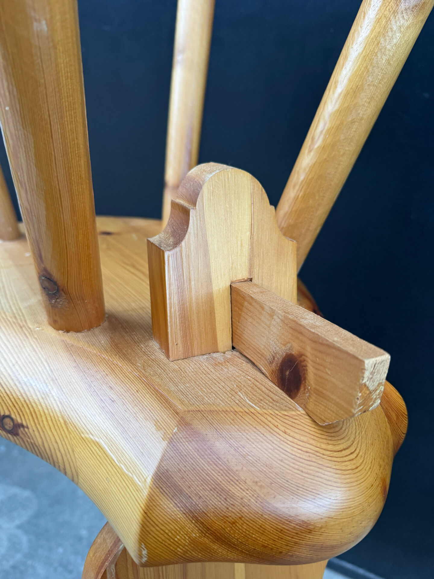 Vintage solid pine mountain chair