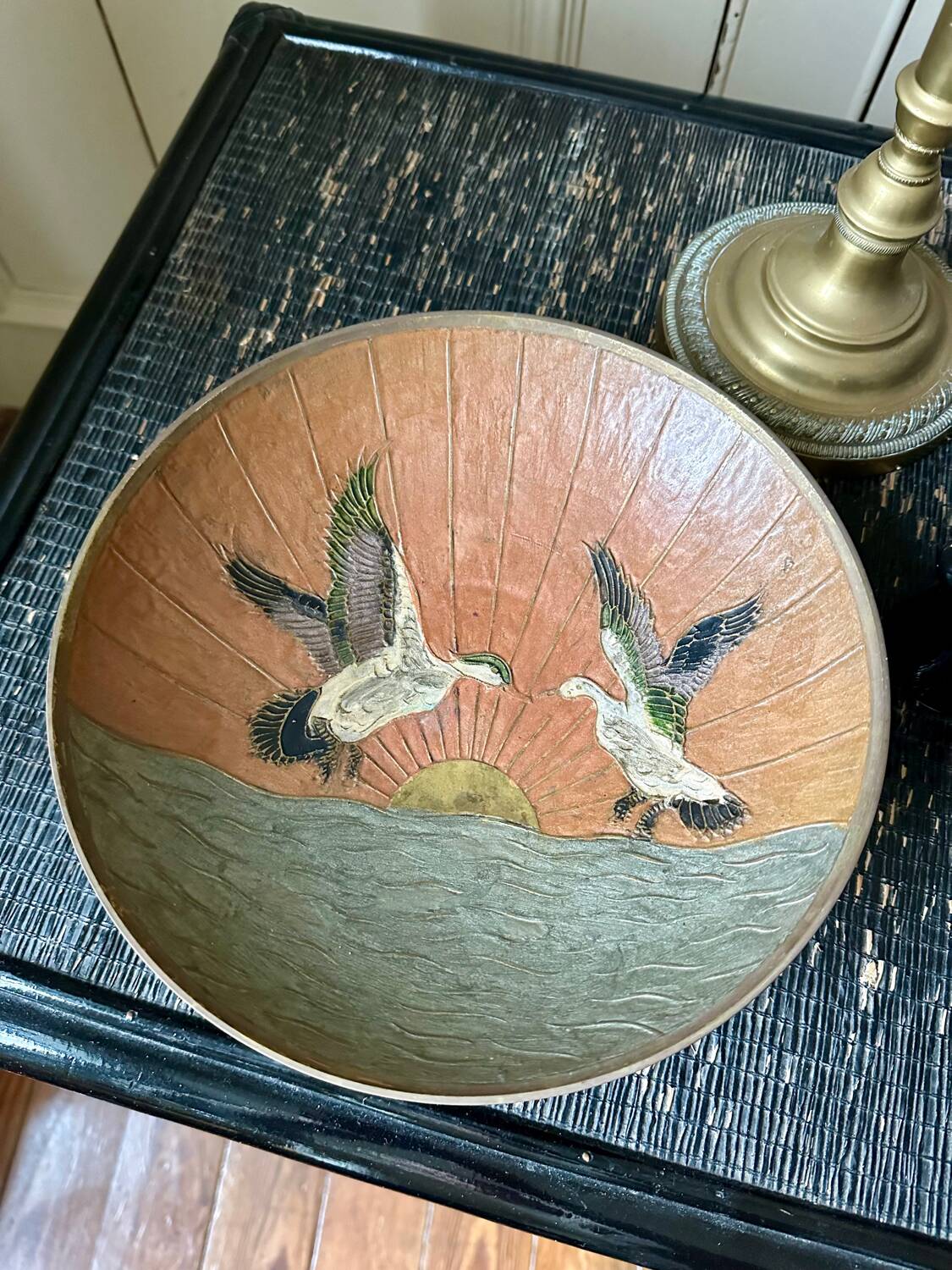 Enameled brass pocket emptier