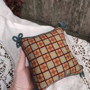 Coussin vintage français fait main