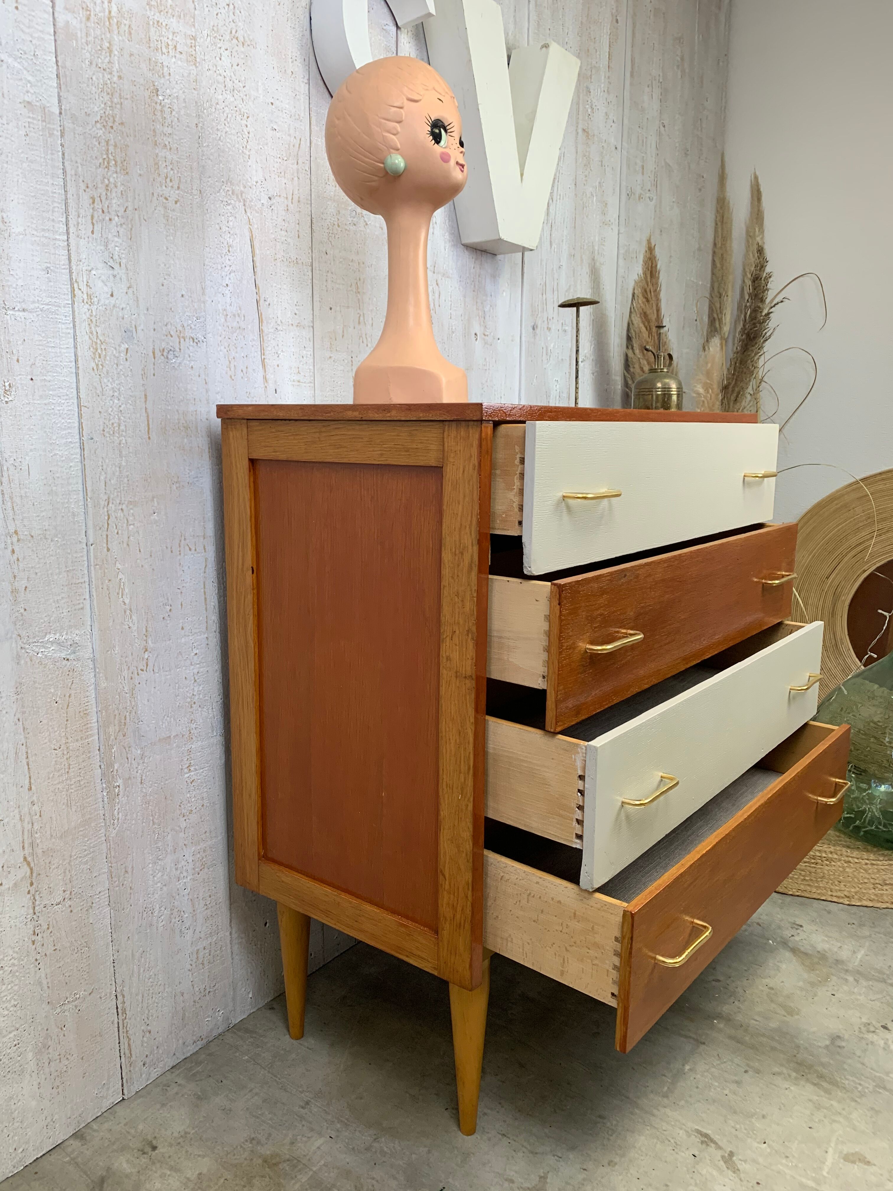 Vintage dresser