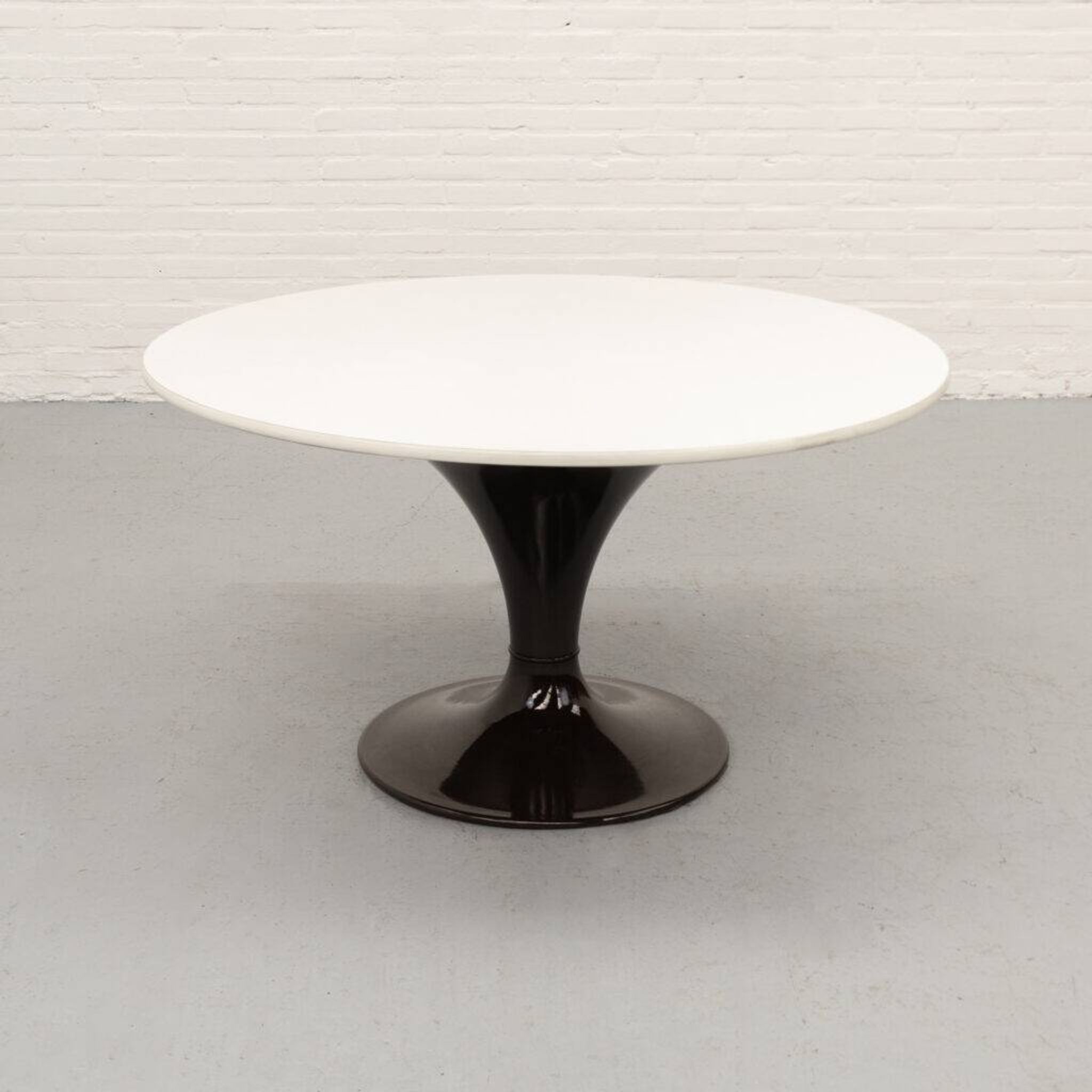 Orbit dining set Herman Miller 1970s