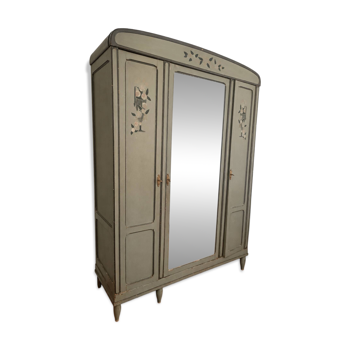 Armoire art deco