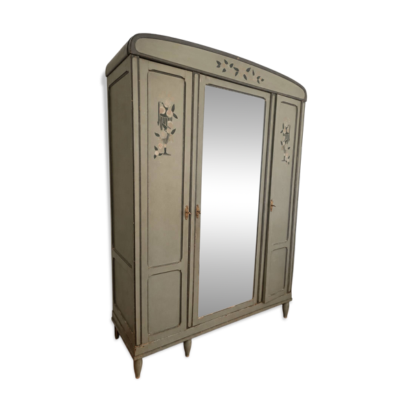 Armoire art deco
