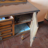 Old buffet
