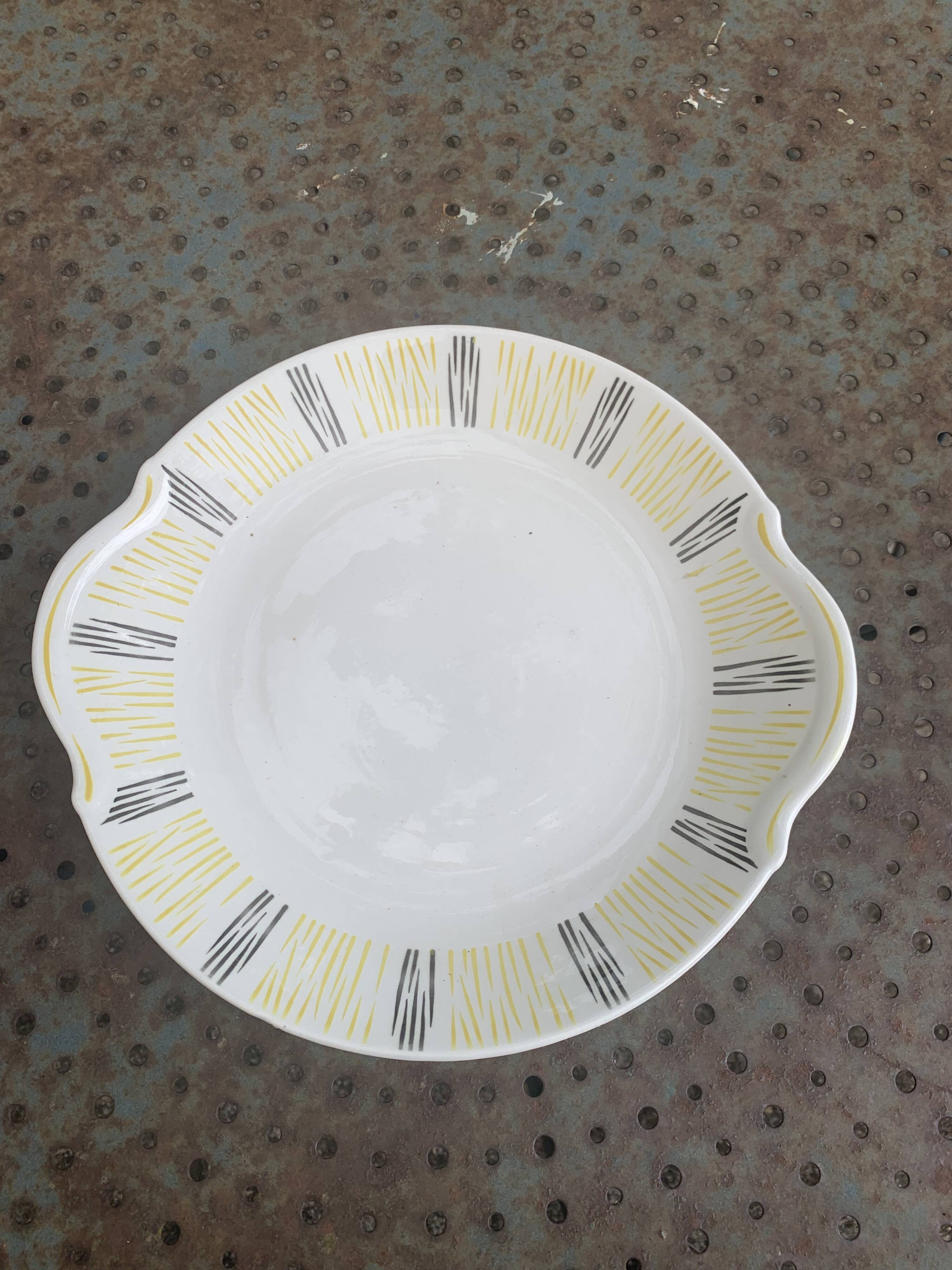 Plat à gâteaux en faïence Badonviller, FB 81, vintage et design