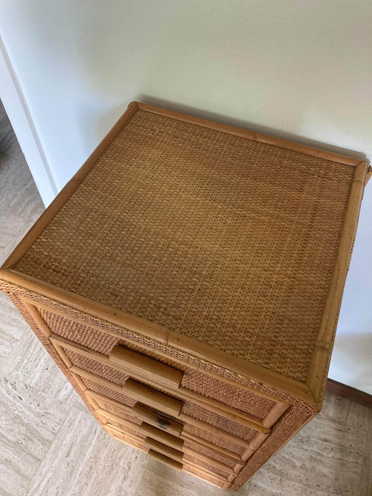 Vintage rattan chest of drawers with 6 drawers