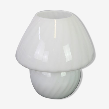 Lampe de table en forme de champignon