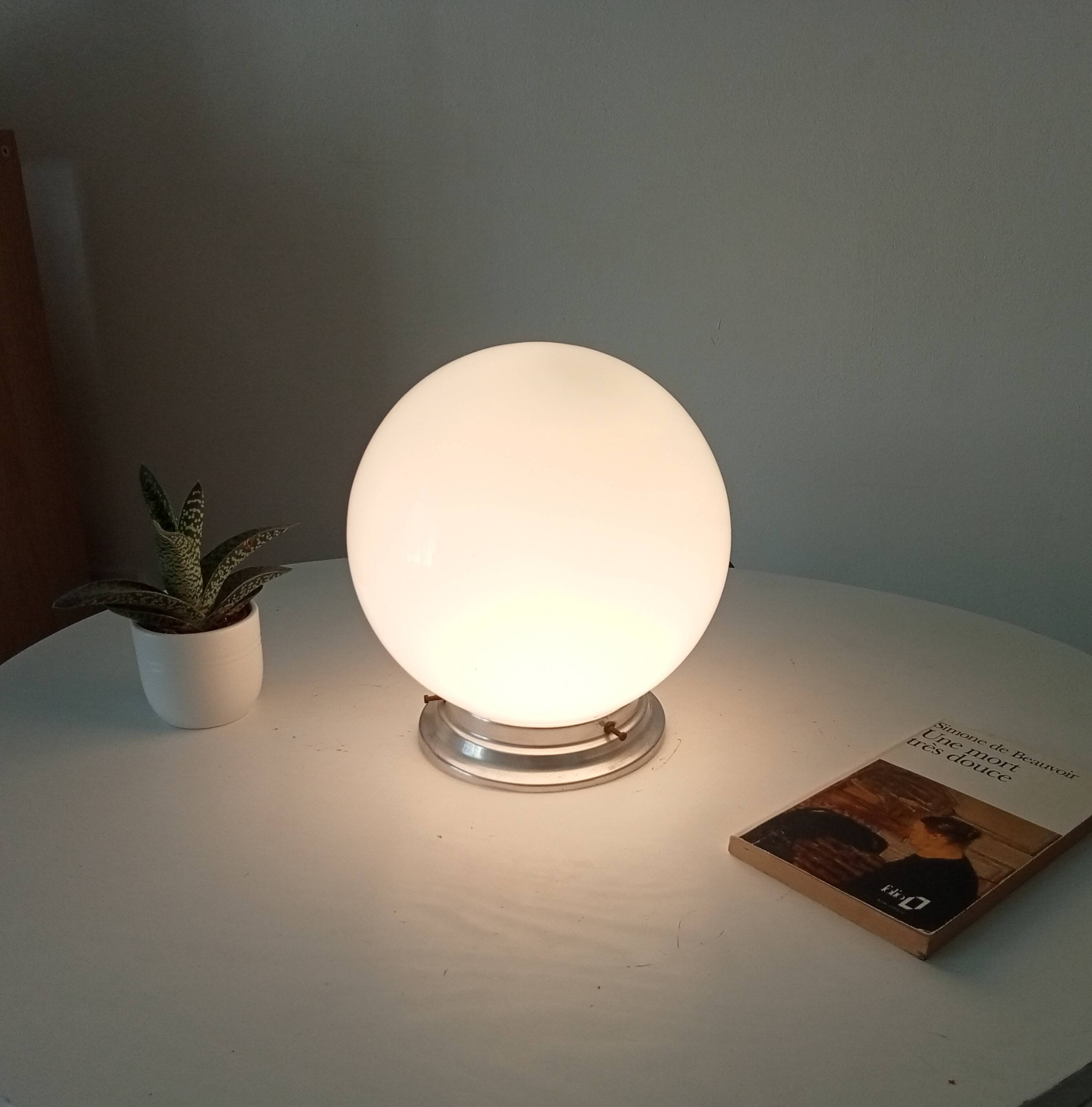 Vintage opaline and aluminium ceiling light from the 1950s.