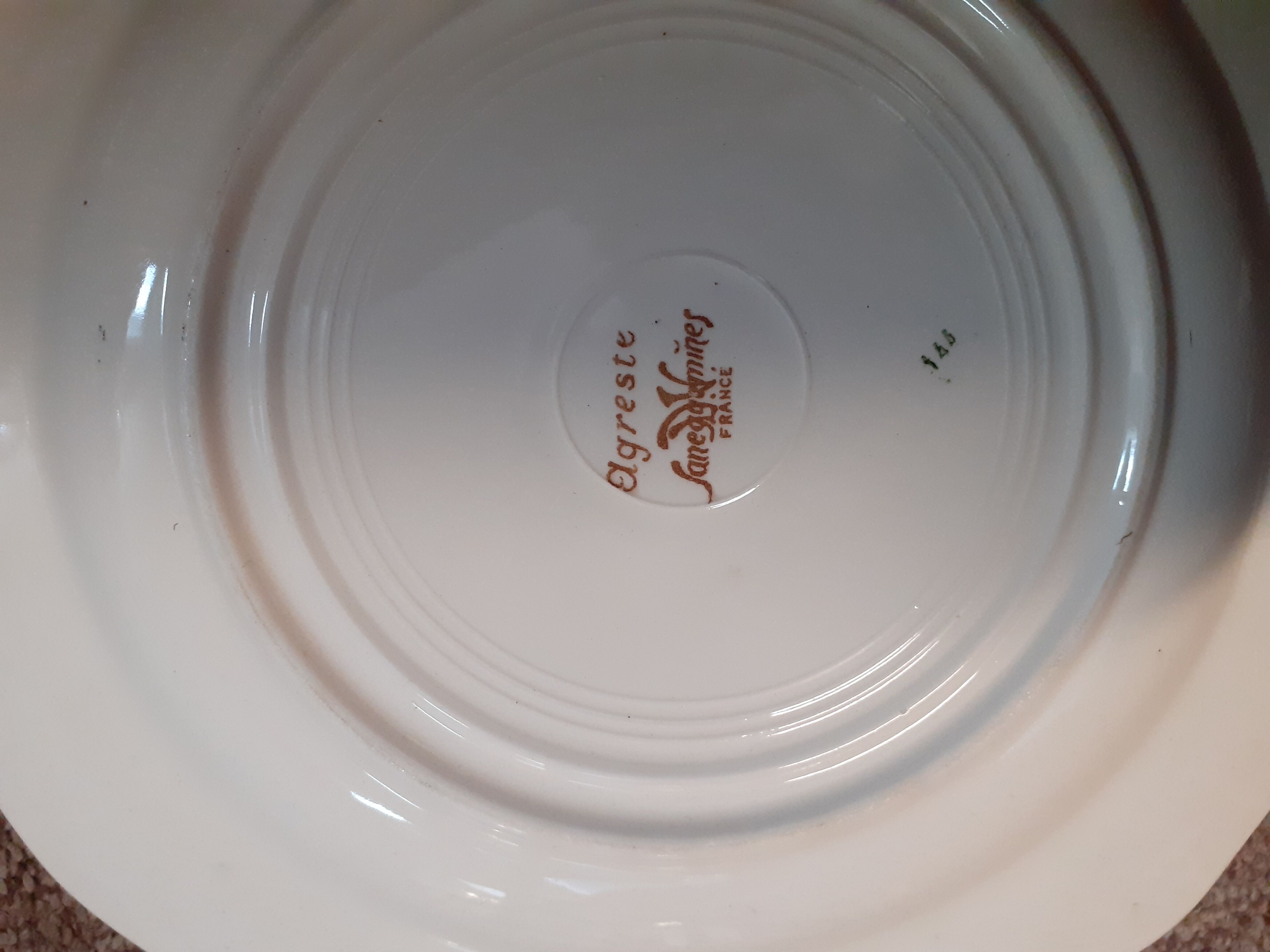 Lot of 6 flat plates Sarreguemines model aggressive
