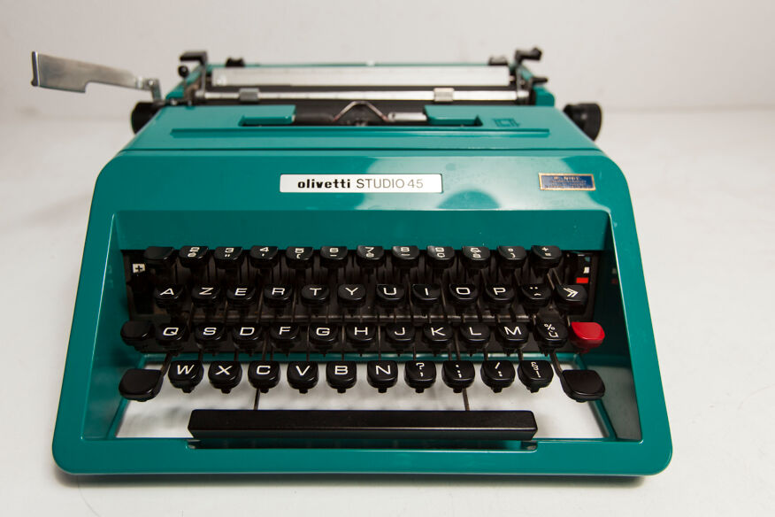 Machine à écrire Olivetti Studio 45 Nettoyée et ruban neuf | Selency