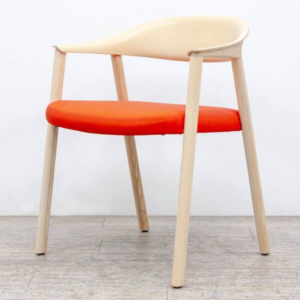 Chaise pedrali héra 2865 frênes / orange