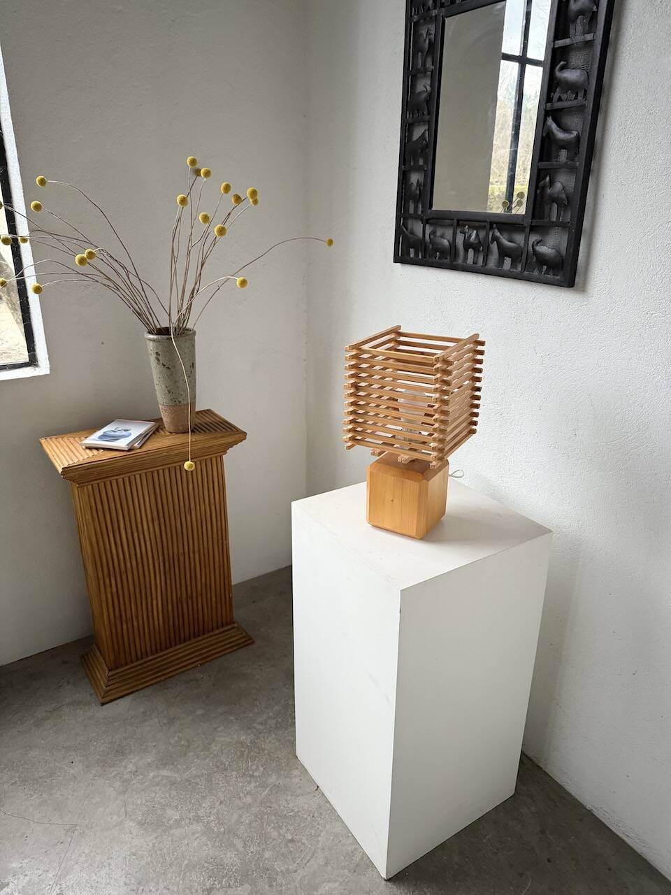 Constructivist wooden table lamp