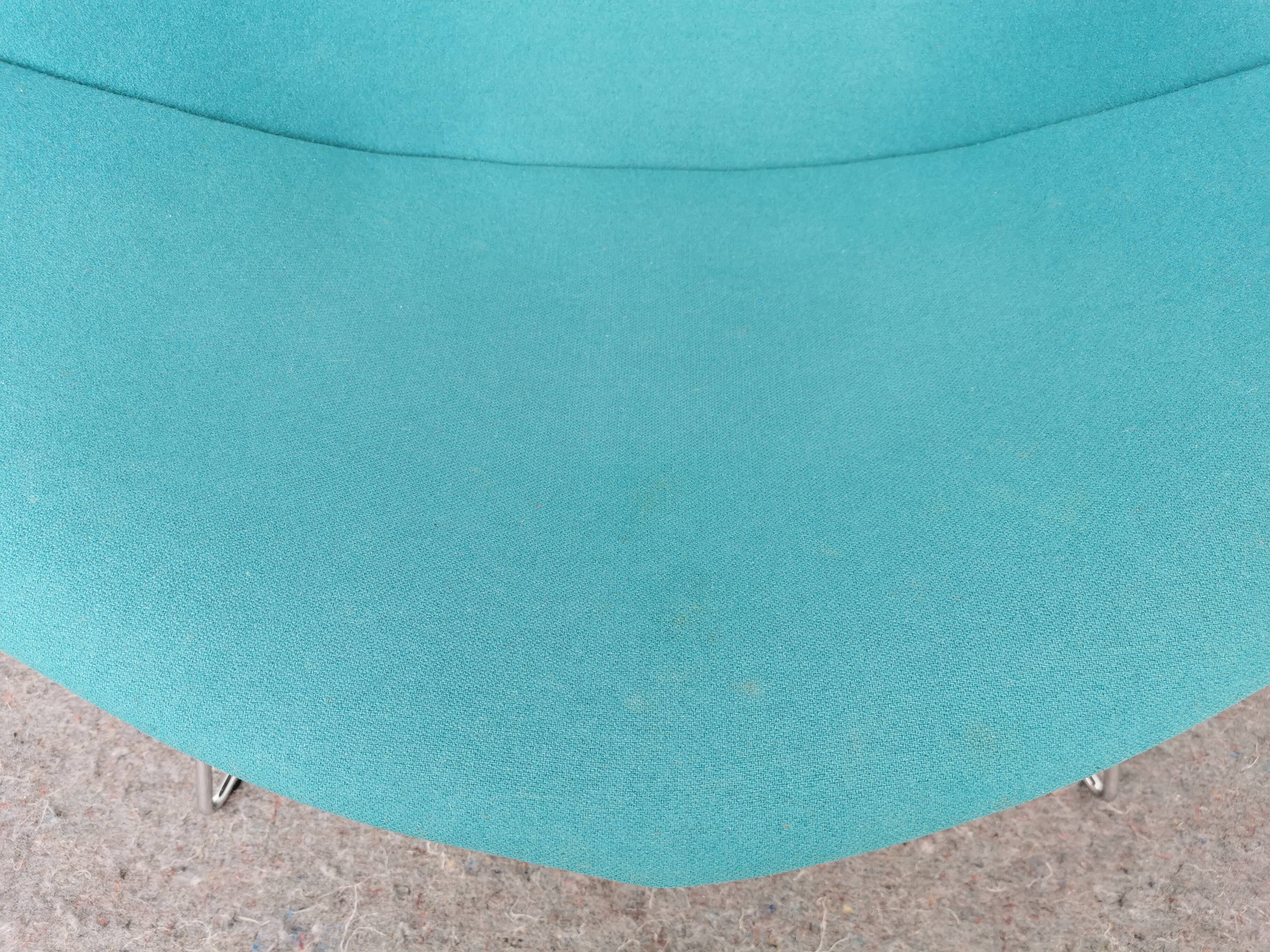 Diamond lounge armchairs by Harry Bertoia for Knoll