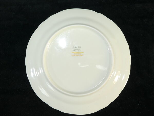 Service a tarte en porcelaine de Limoges Bernardaud modele louis xv