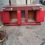 Bank oak counter patina wine lees old icehouse Henri ASSET