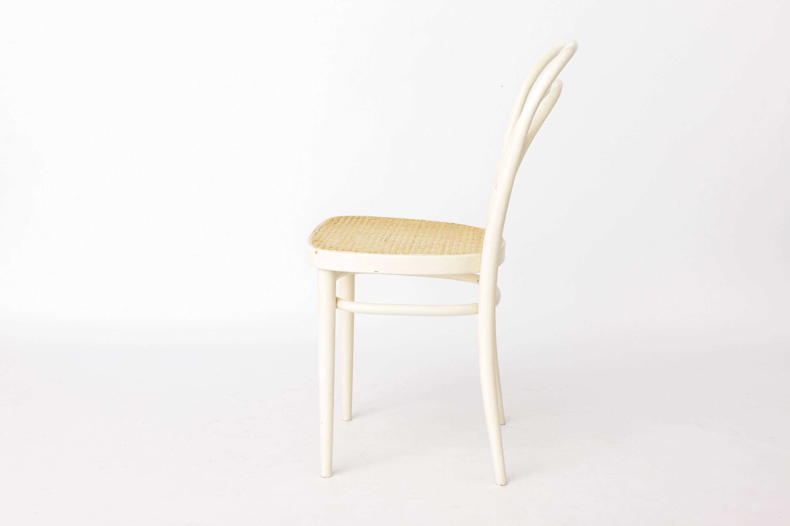 Vintage Bentwood Chair in the Style of Thonet Model 214, 1960s, Beechwood