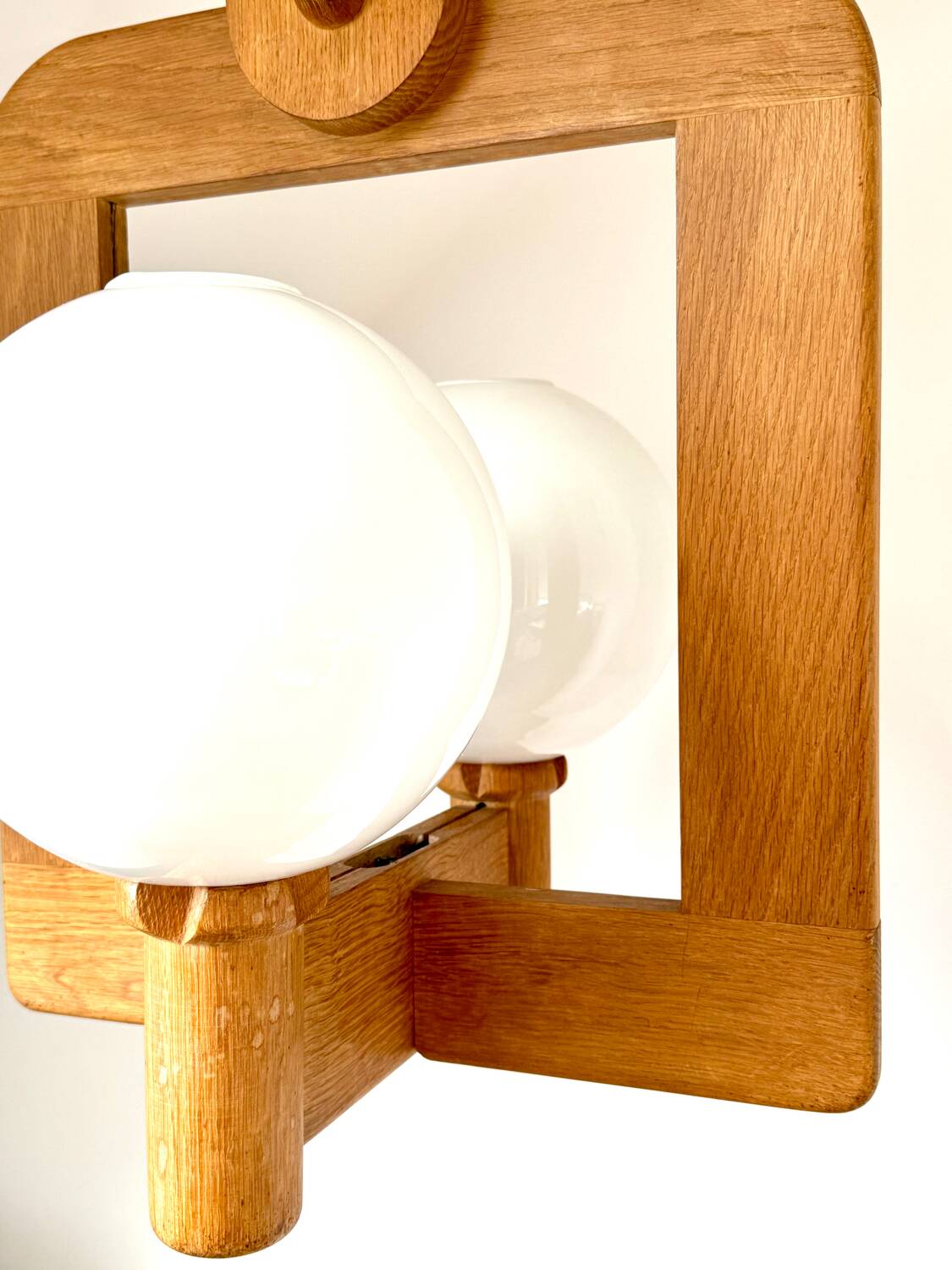 Mérignies Guillerme and Chambron ceiling light