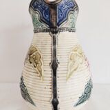 Pitcher dabbling around 1900