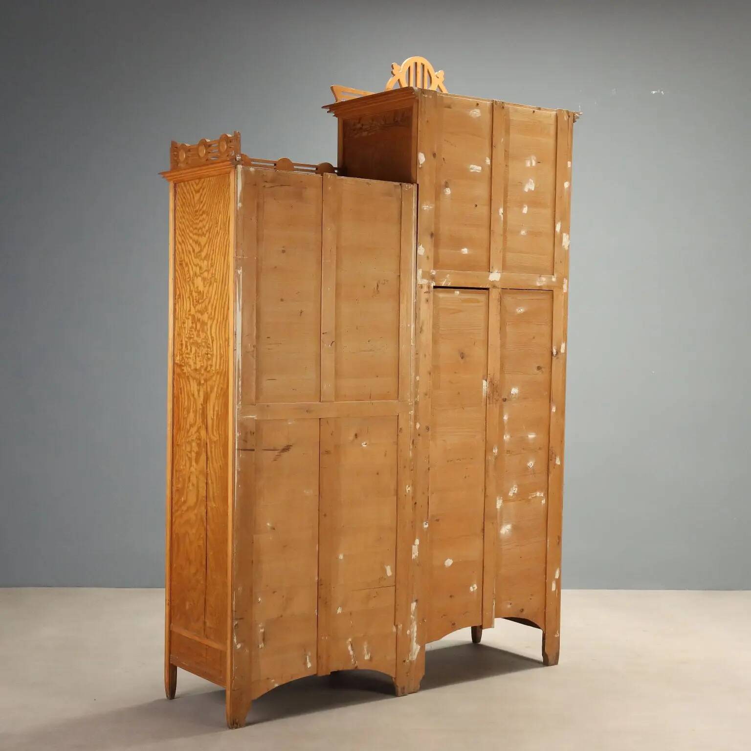 Antique Art Nouveau wardrobe in ash and maple, Italy, 20th century
