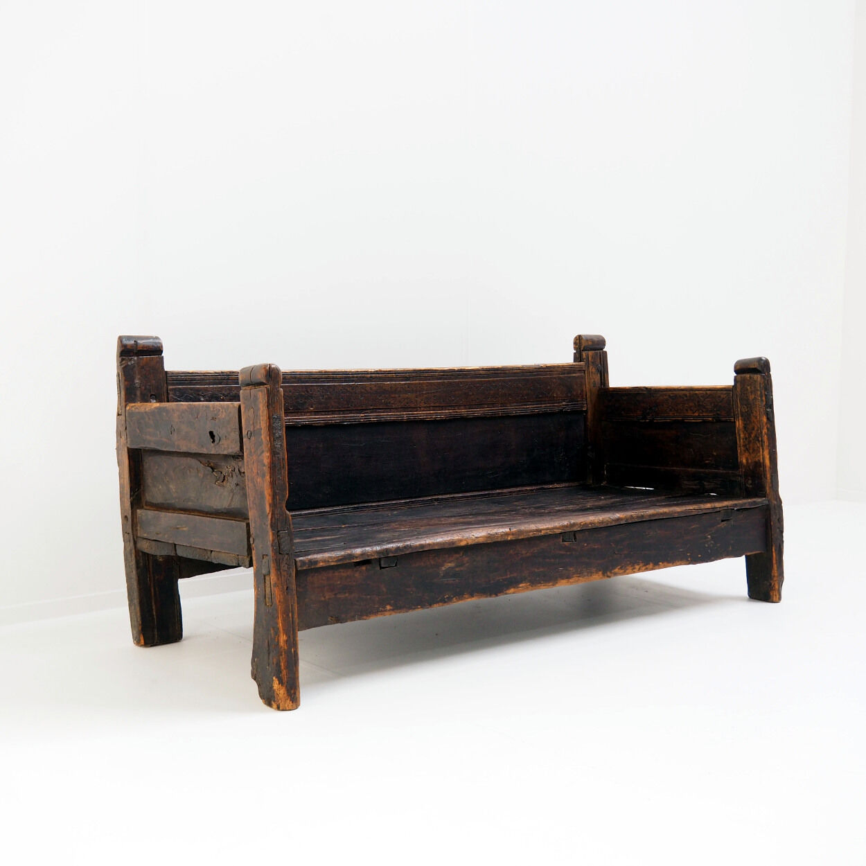 18th Century Spanish Wooden Bench with Beautiful Patina