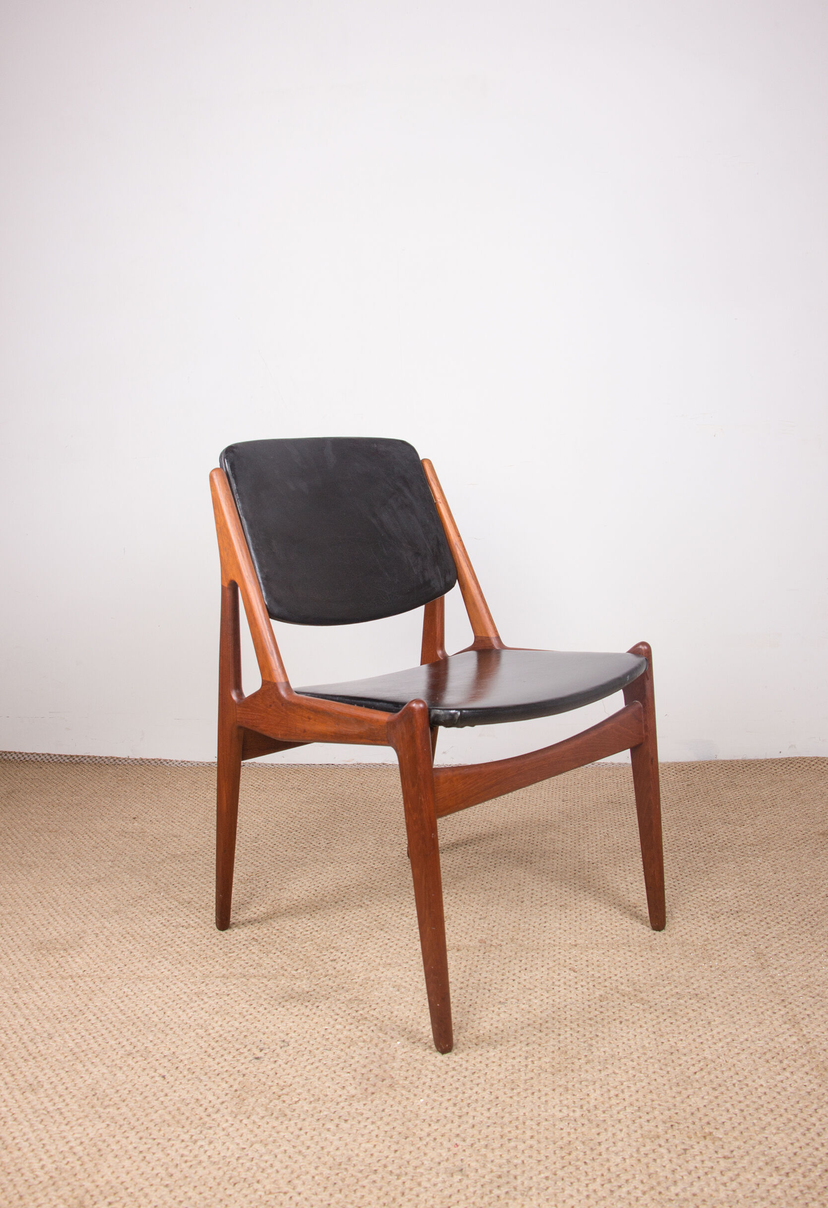 Suite of 4 chairs model "Ella" by Arne Vodder 1960