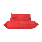 Togo rouge par Michel Ducaroy pour Ligne Roset