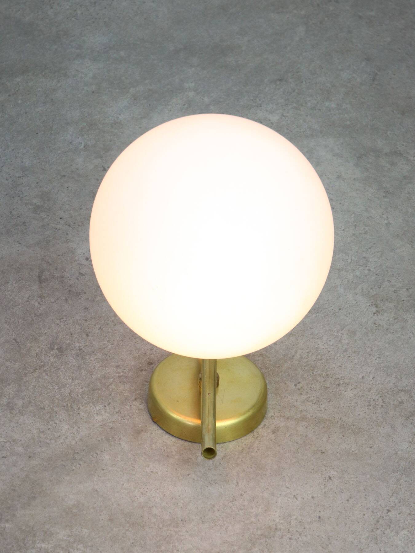 Vintage Italian Mid-century Brass and Opaline Wall Lamp