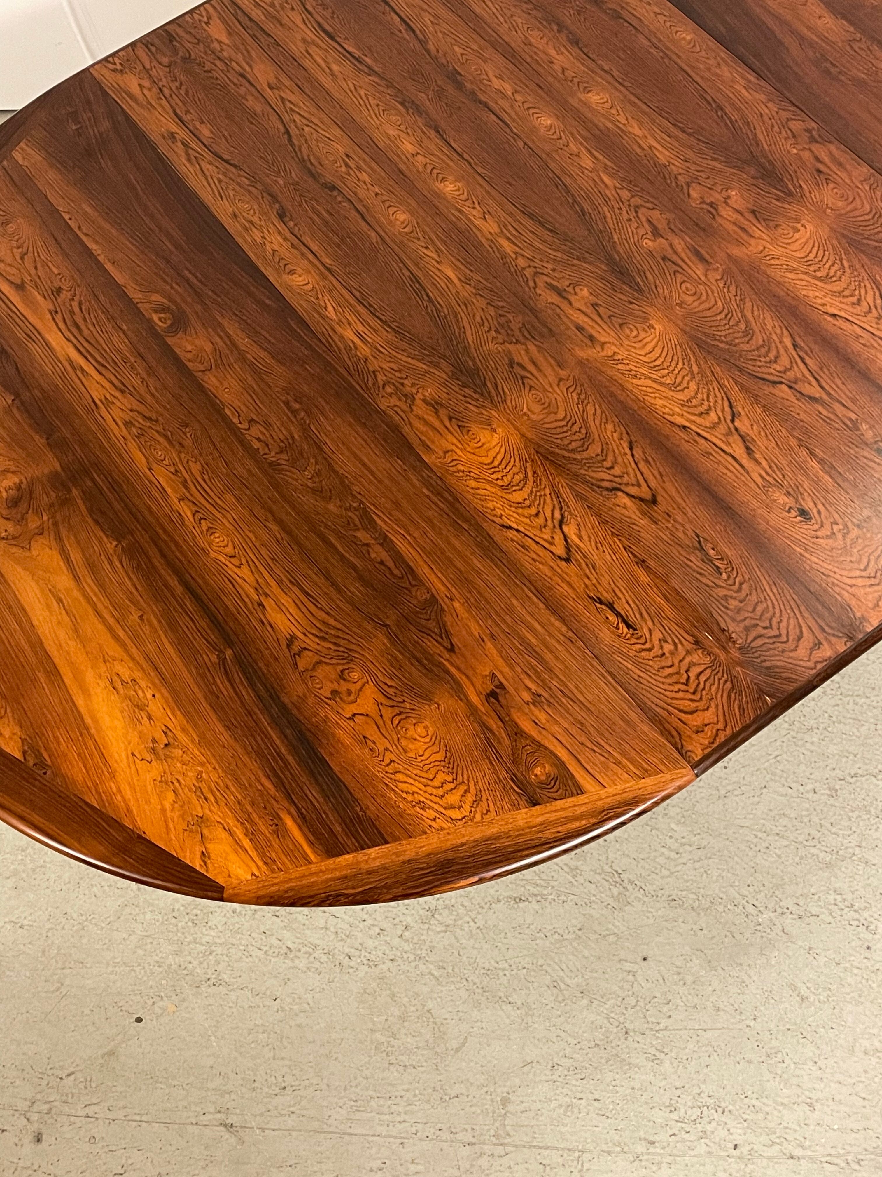 Danish round palisander dining table 1960s