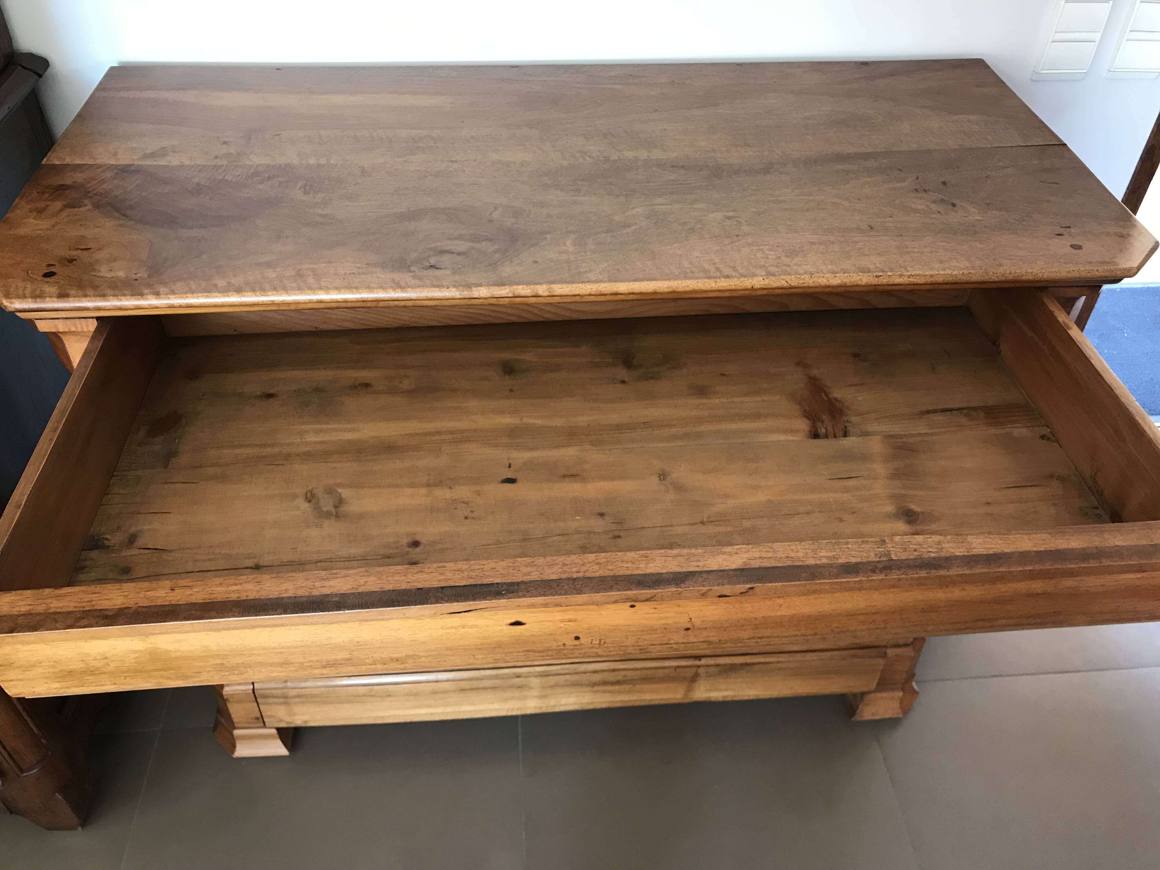 Commode louis philippe en noyer