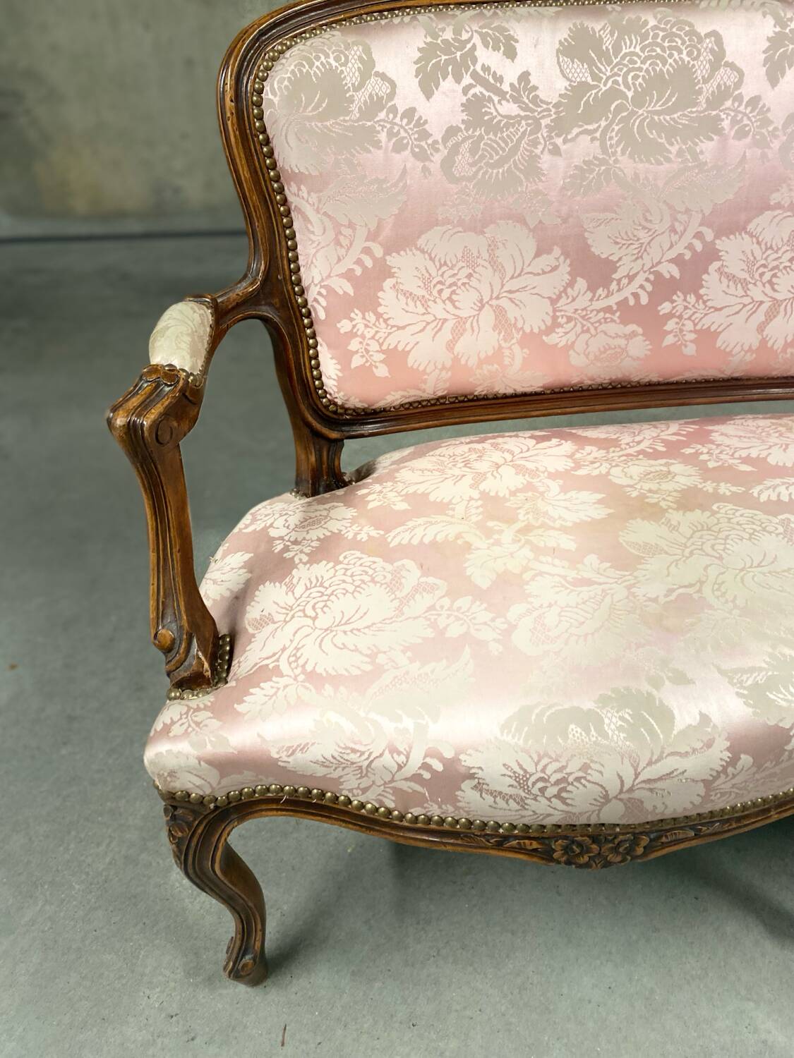 Louis XV bench