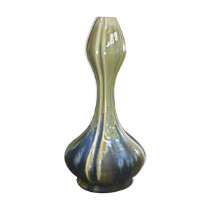 vase, vers 1910 en céramique