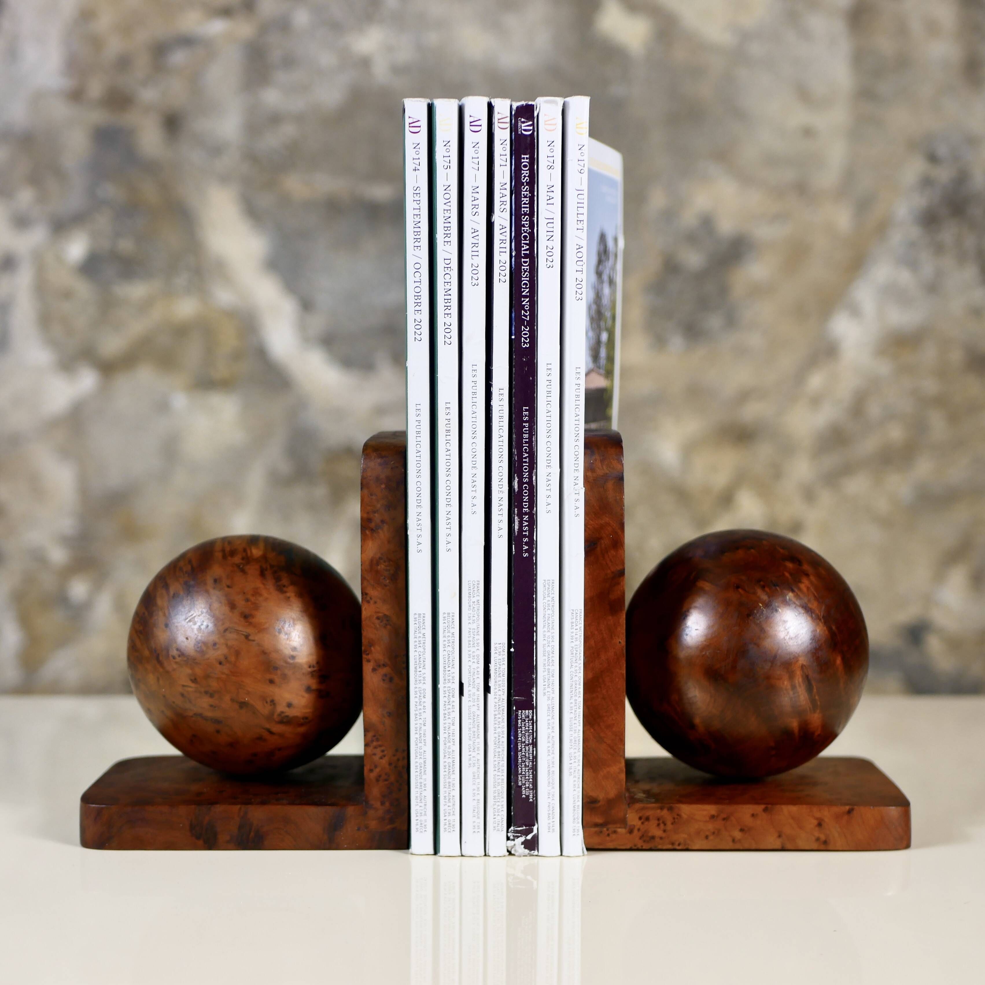Pair of Art Deco bookends in cedar burl, France, 1930