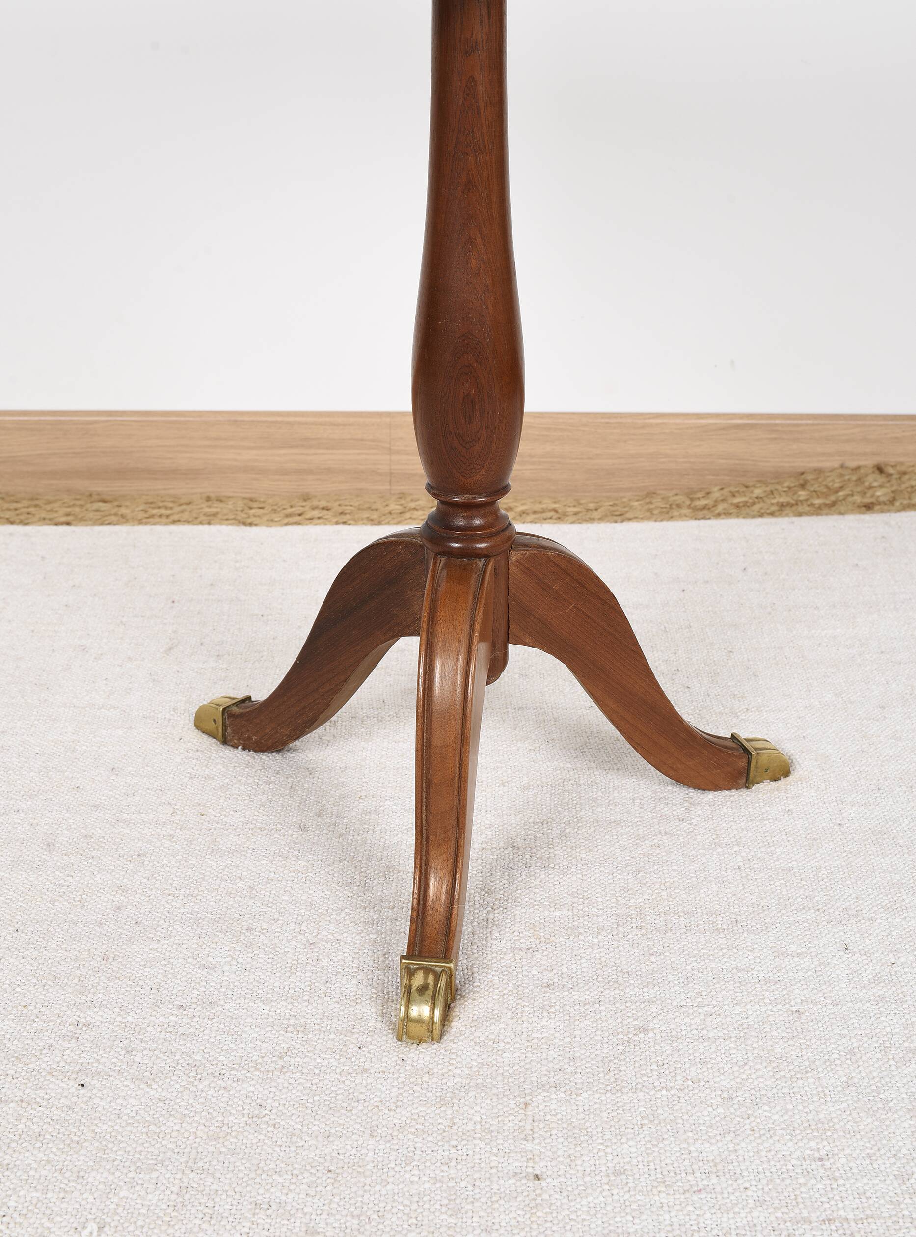 Pedestal table or small side table with drawer.