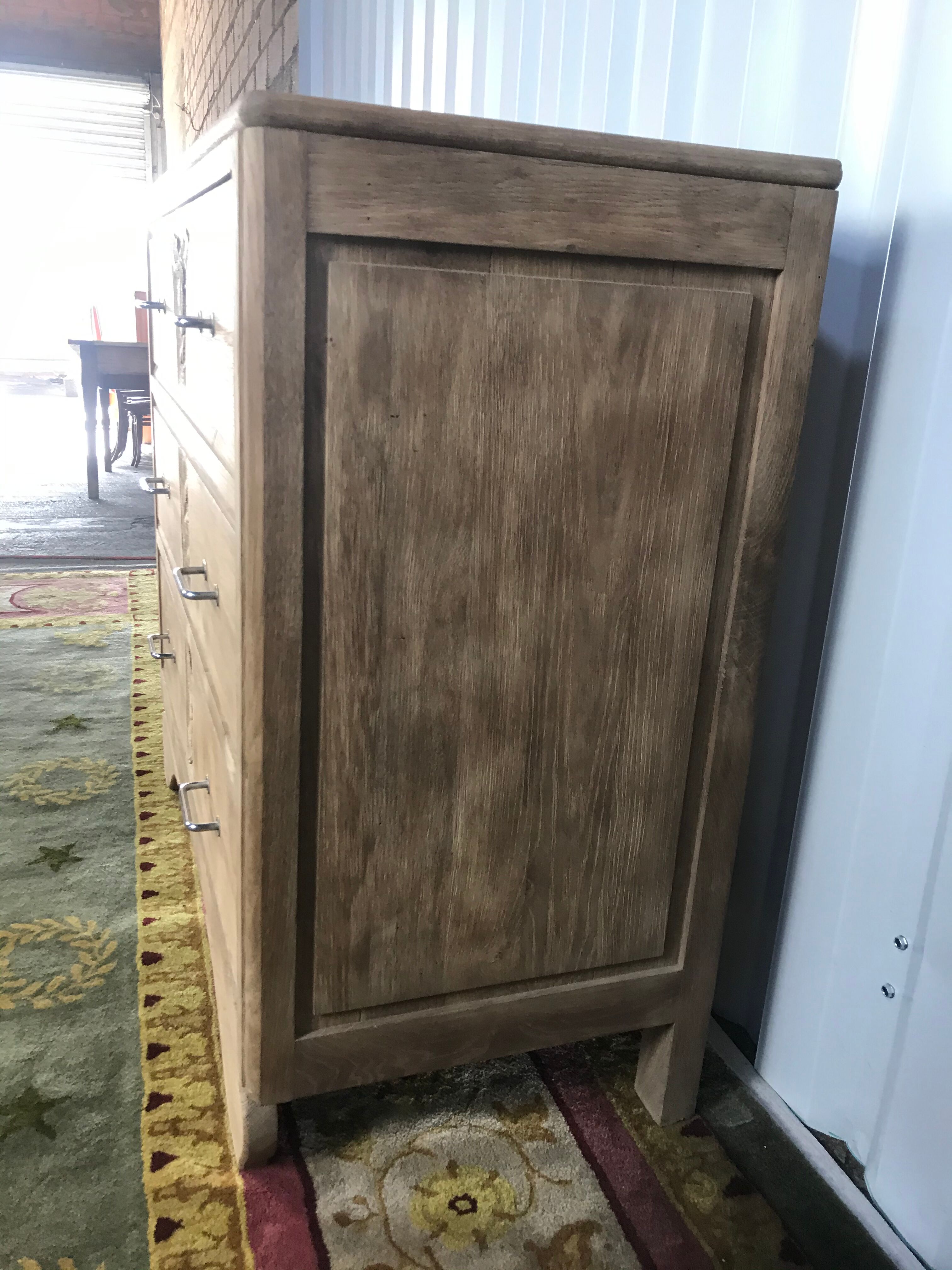 Art deco dresser in solid oak