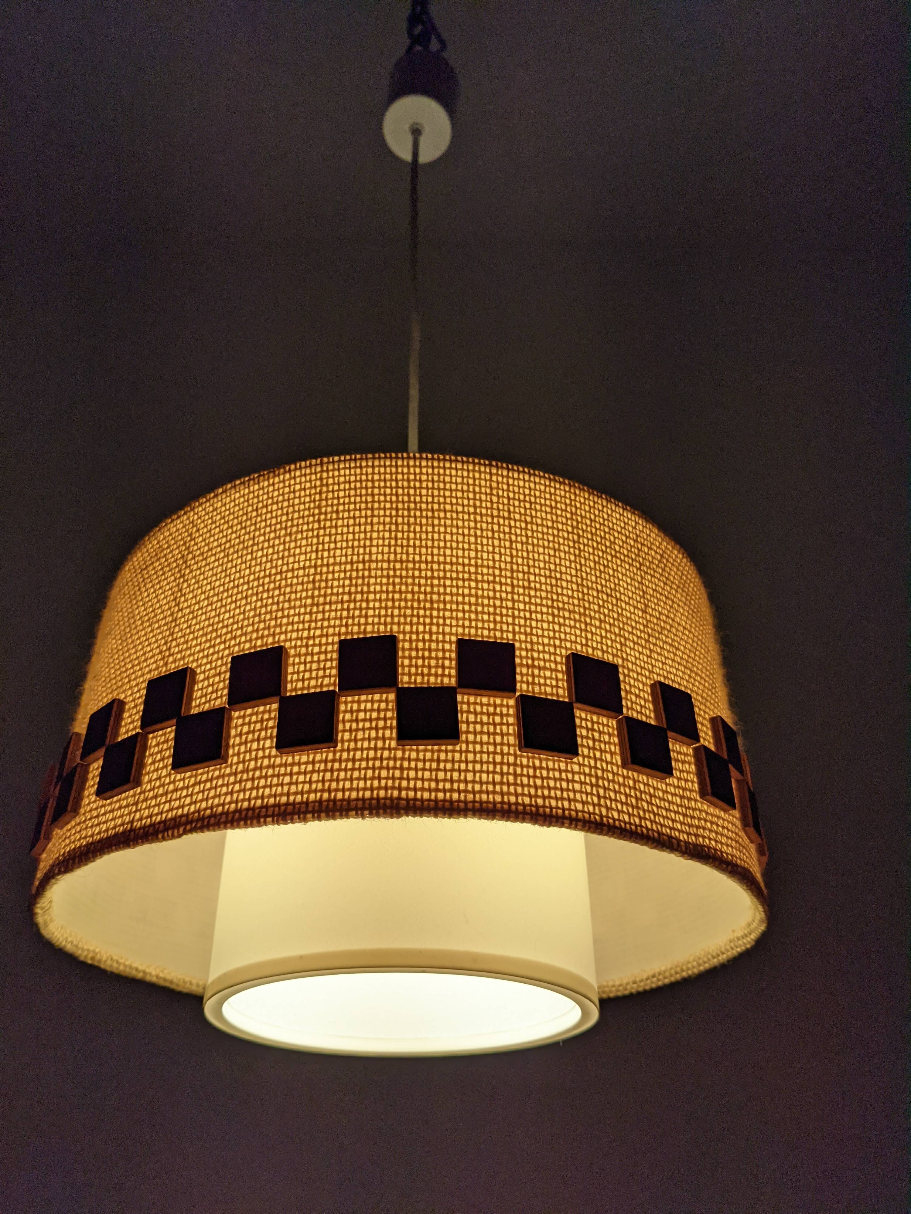 Wool and wood hanging lamp 60/70