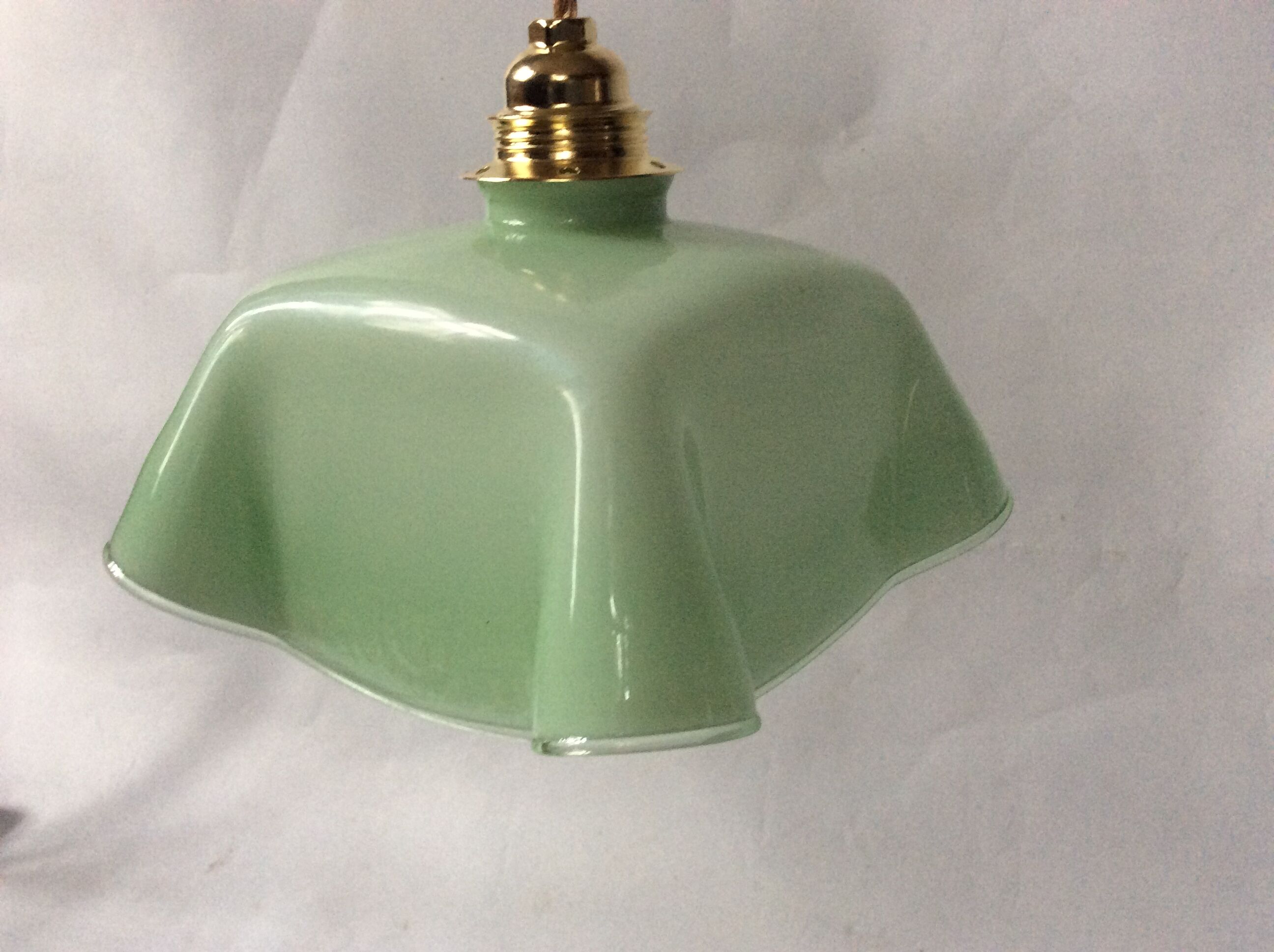 Hanging en opaline mint