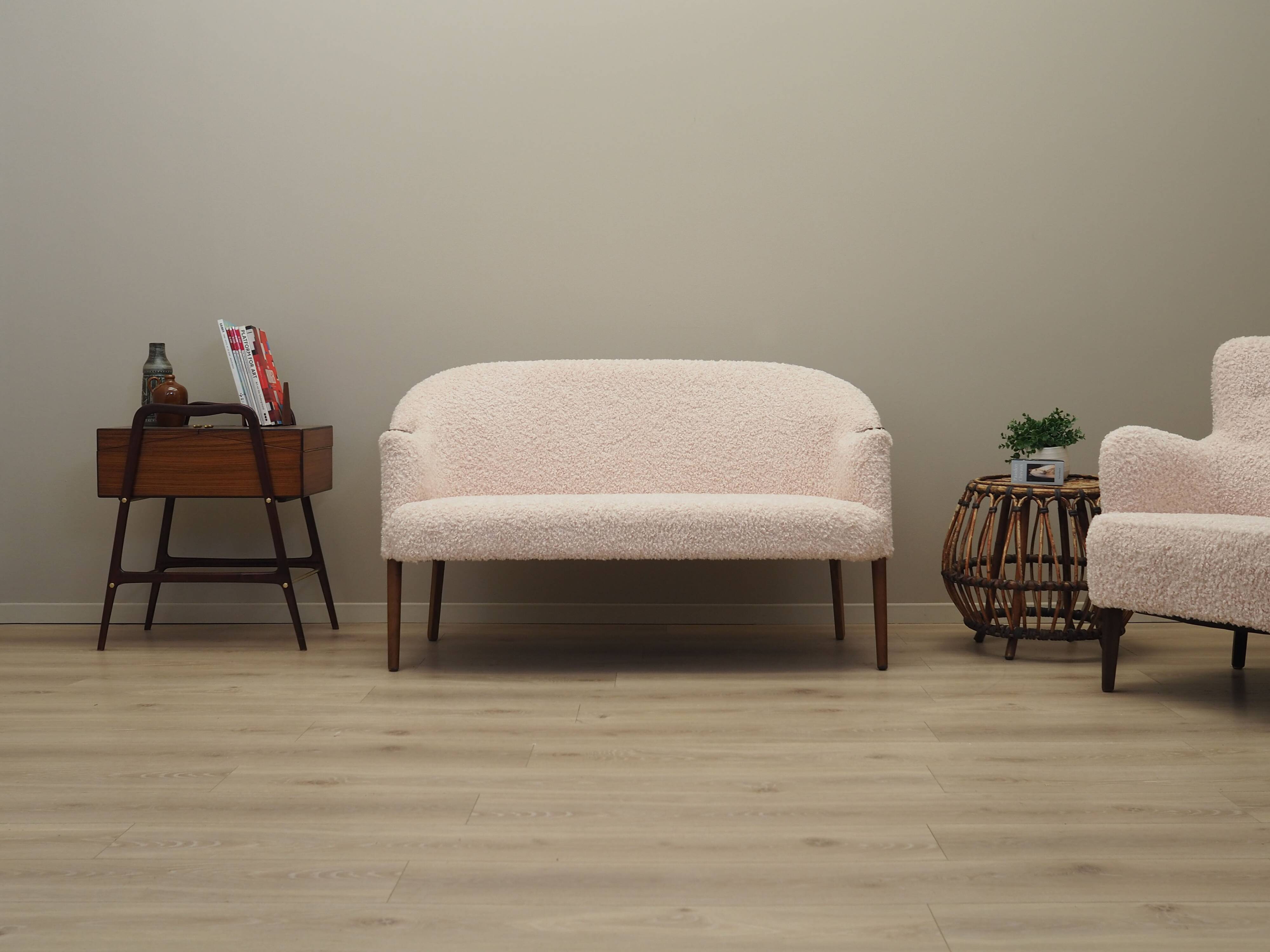 Cream sofa, Danish design, 1970s, production: Denmark