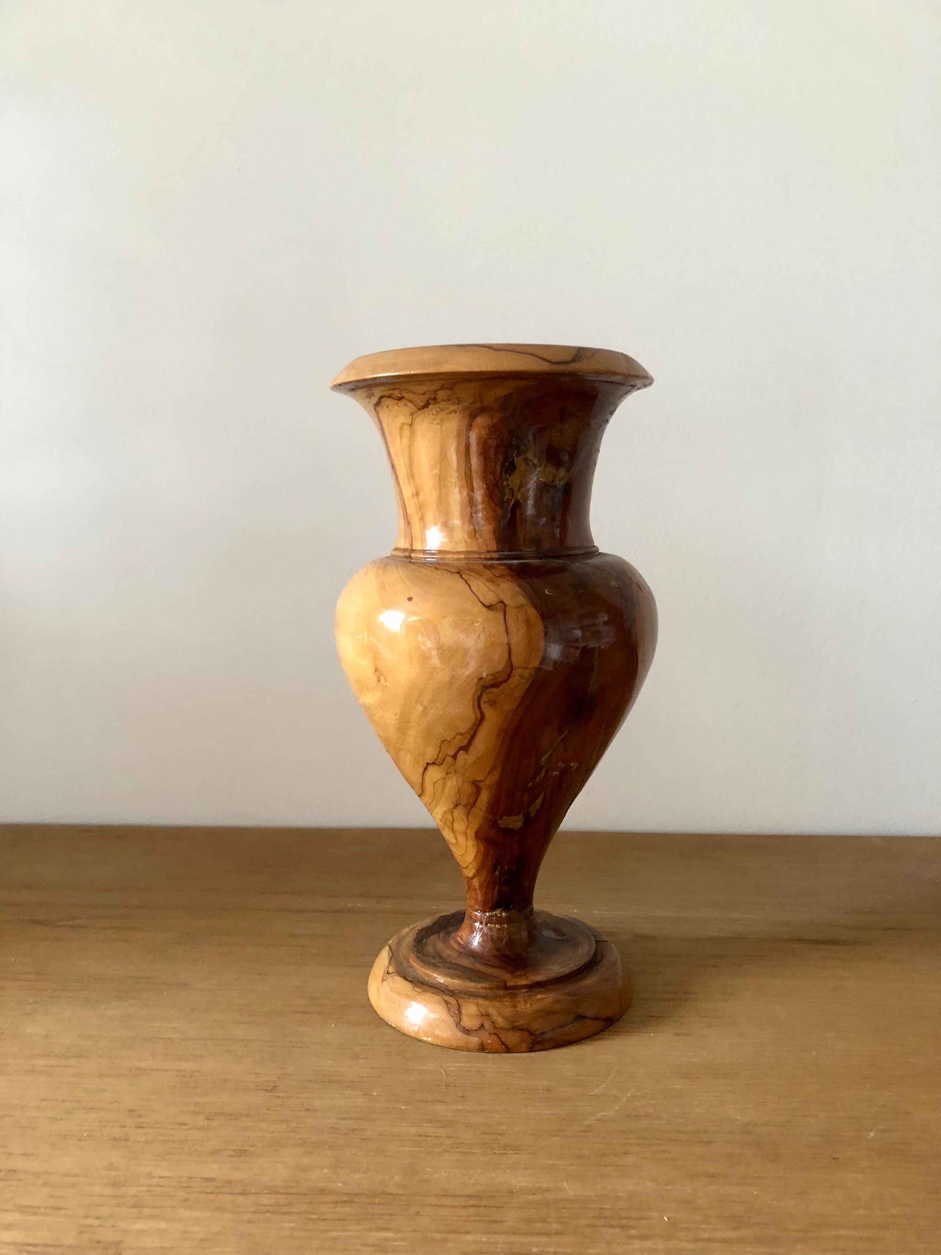 Olive vase