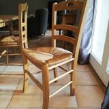 Dining table and 4 chairs