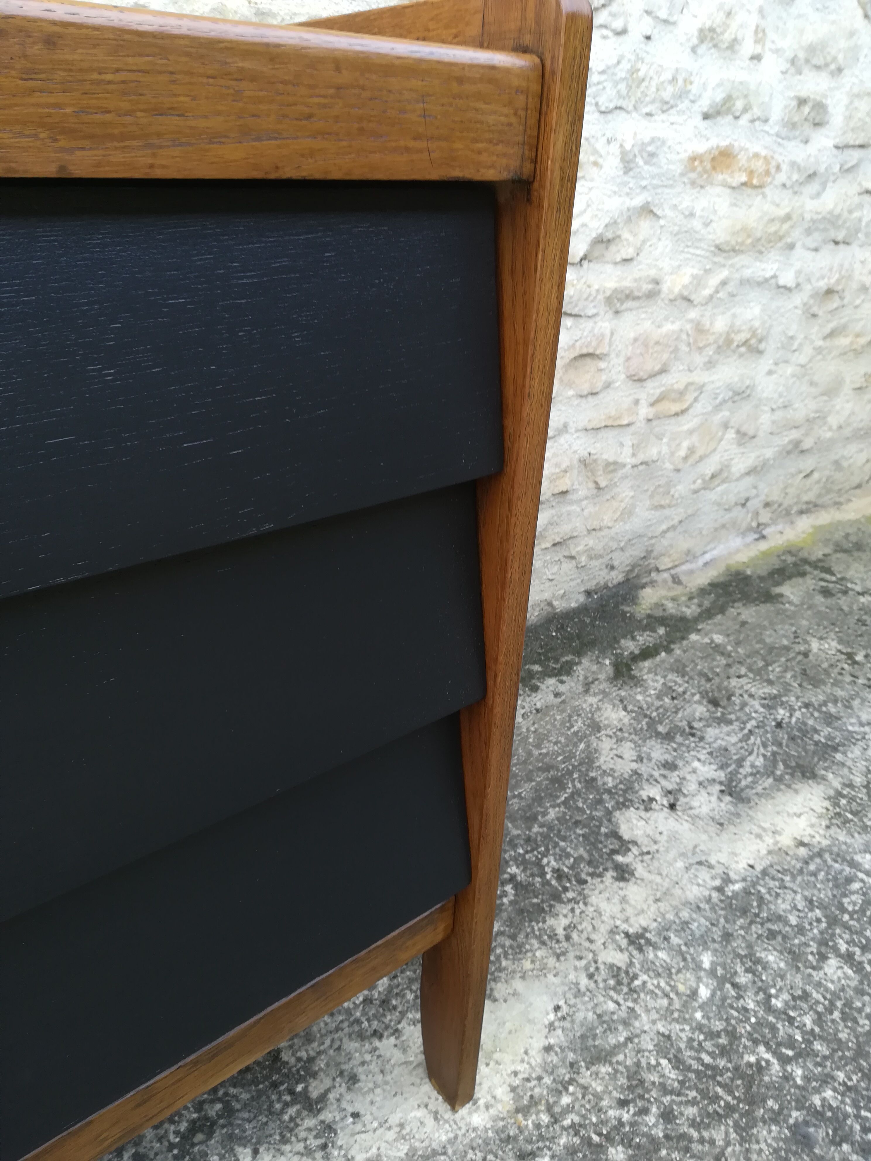 Vintage chest of drawers three drawers