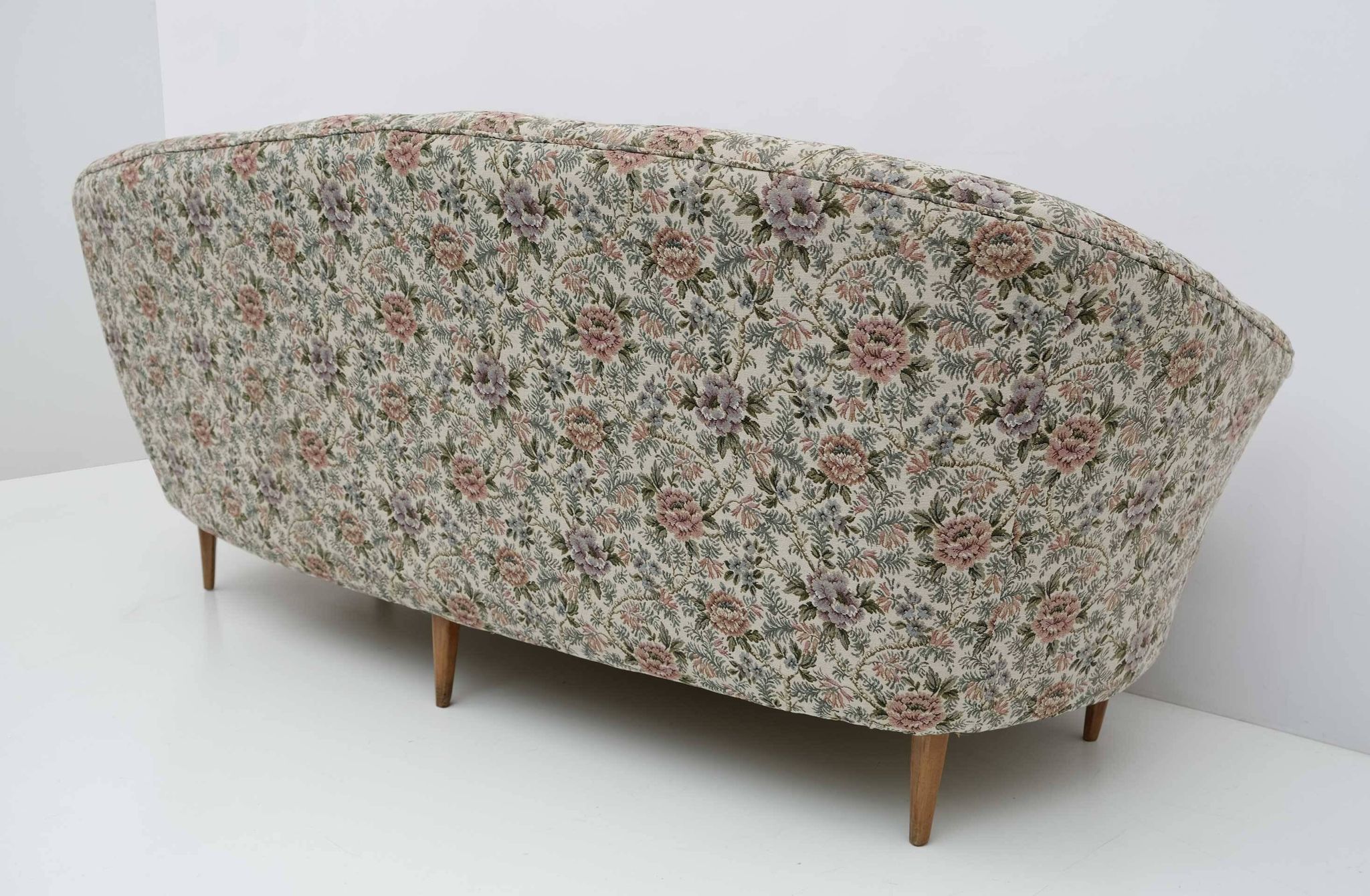 Ico Parisi Style Mid-Century Modern Italian Sofa, 1950s