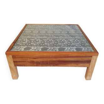 Wooden tea table with glazed top with silk screen printing