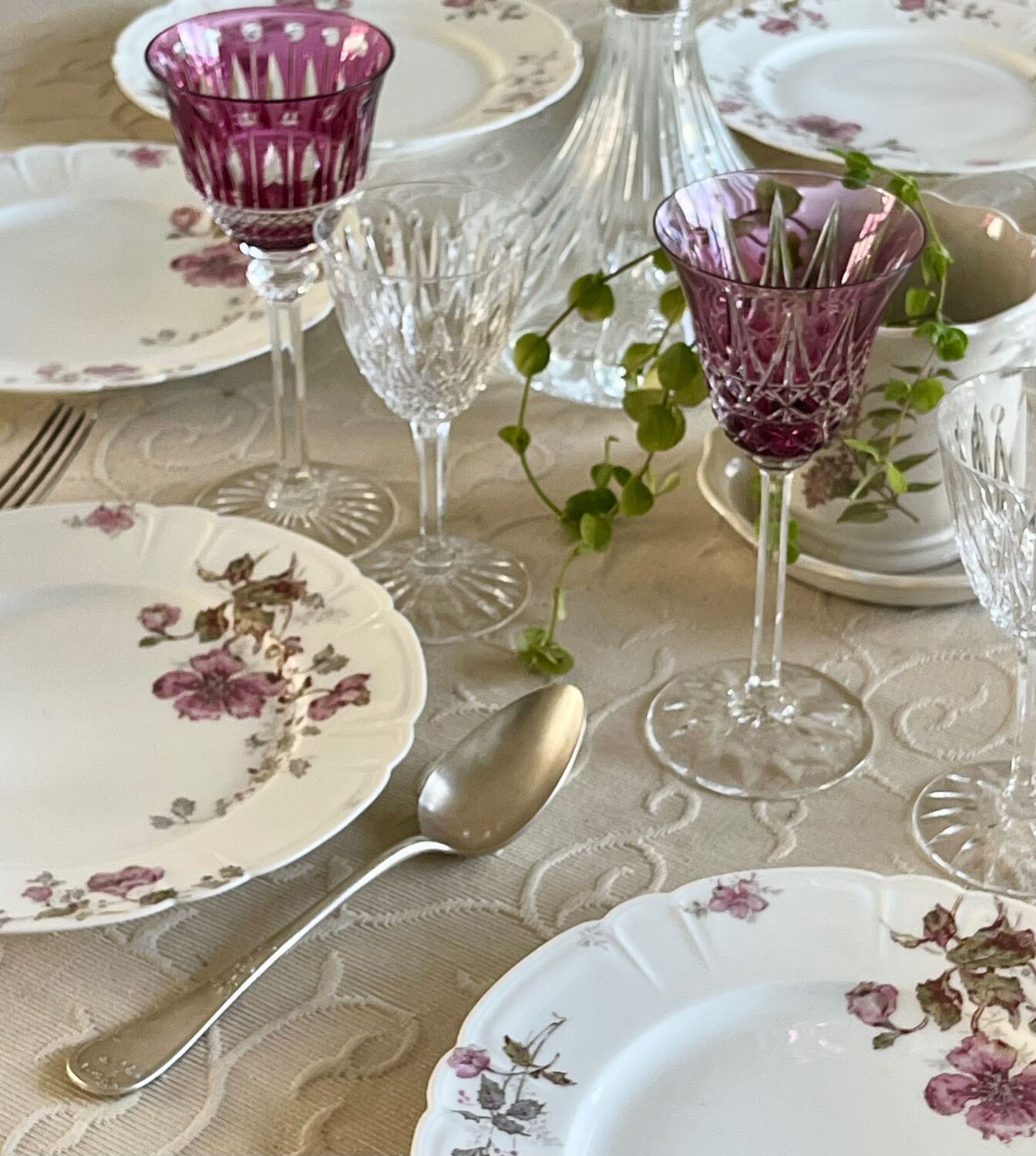 8 Haviland Limoges plates from the 19th century.