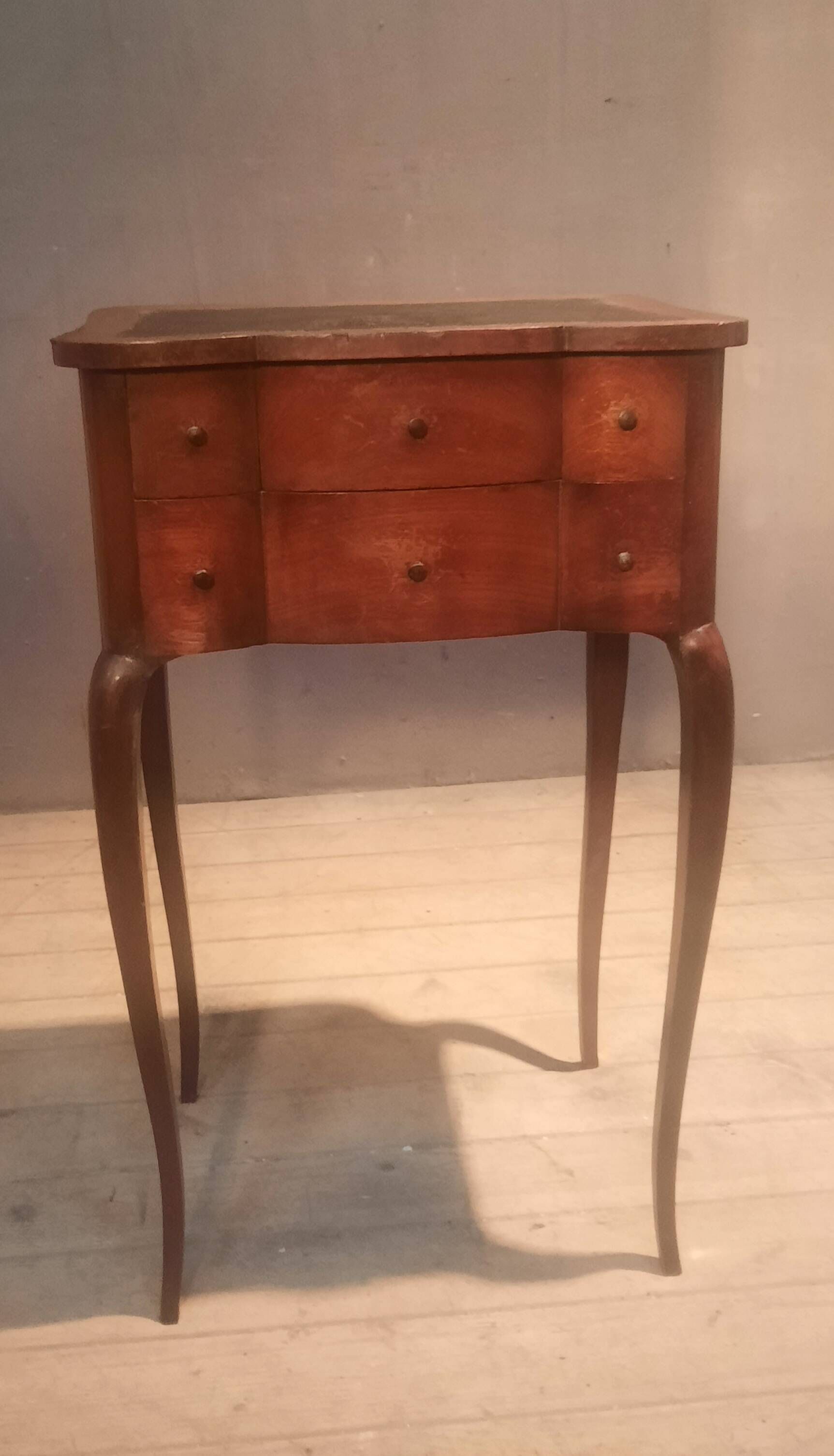 Louis XV style side table with a lectern.