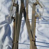 2 invisible folding chairs in metal and transparent plexiglass